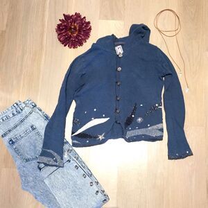 LF BUTTON UP SWEATER W/HOOD&Details!lightly worn!